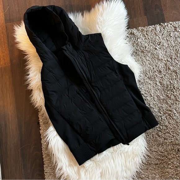 lululemon athletica Jackets & Blazers - Lululemon Vest